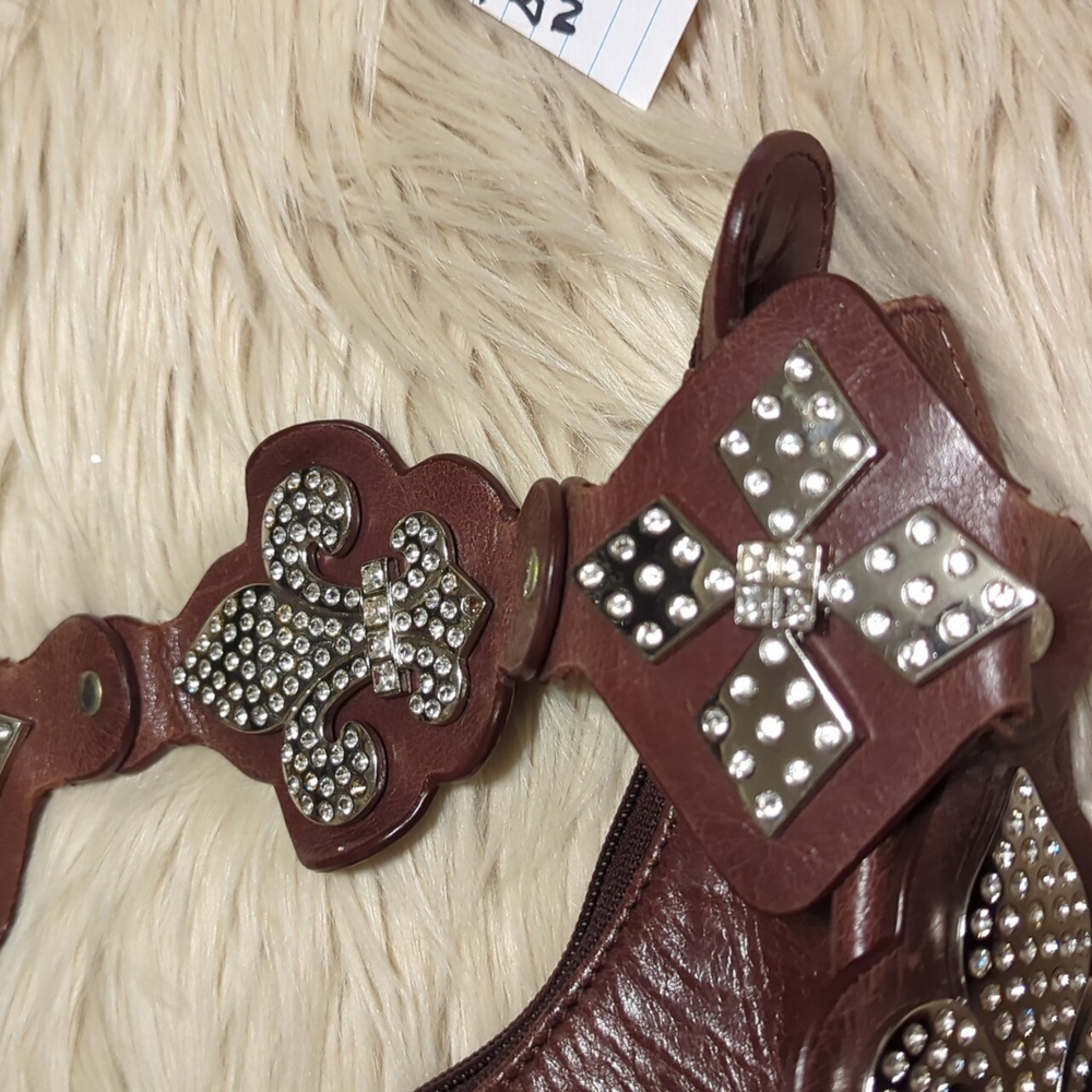 Charm and Luck brown leather shoulder bag - Picture 12 of 15